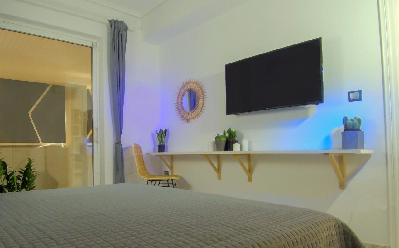 Augoustinos - Sea Side Luxury Apartments Artemida  Exterior foto