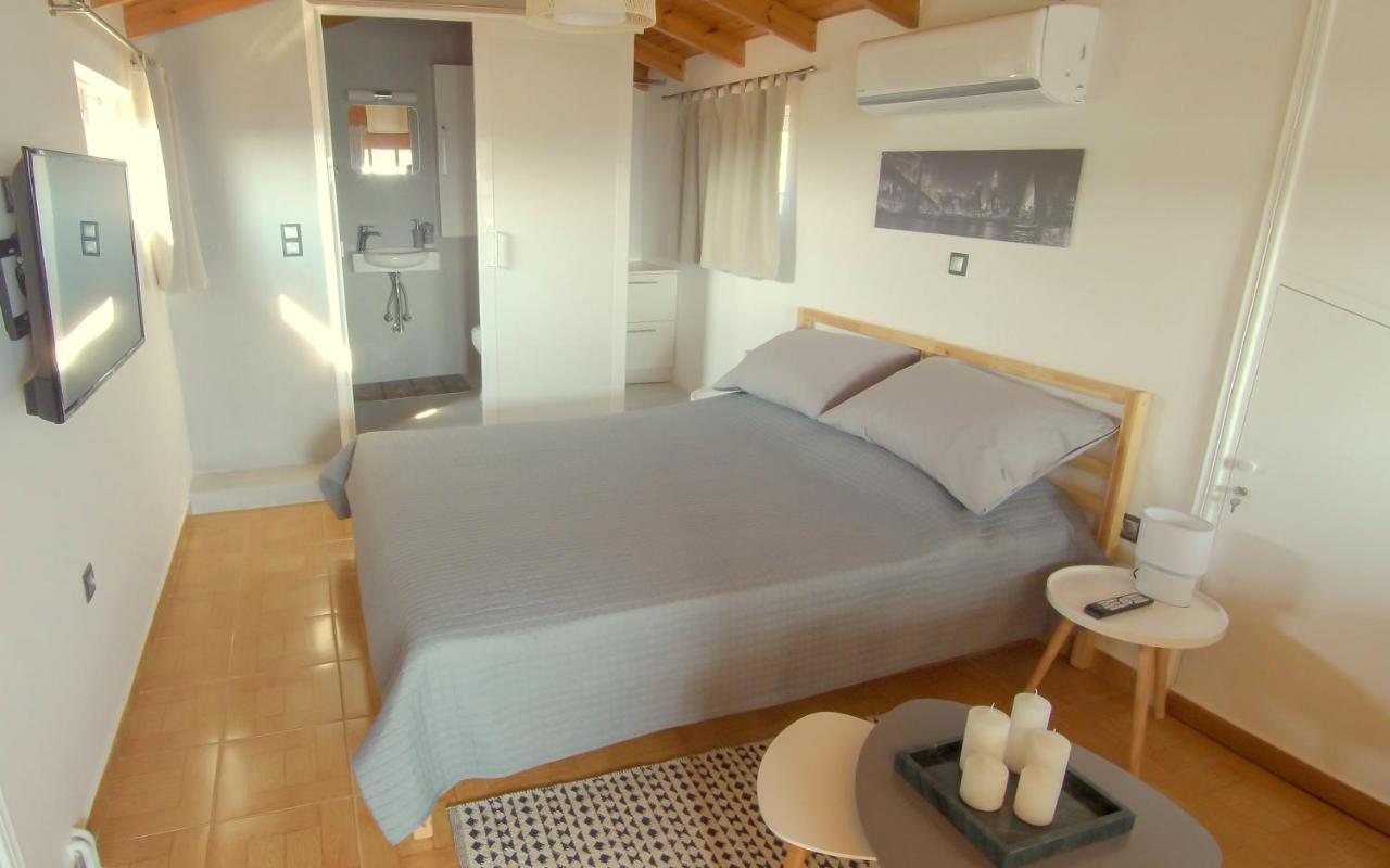 Augoustinos - Sea Side Luxury Apartments Artemida  Exterior foto